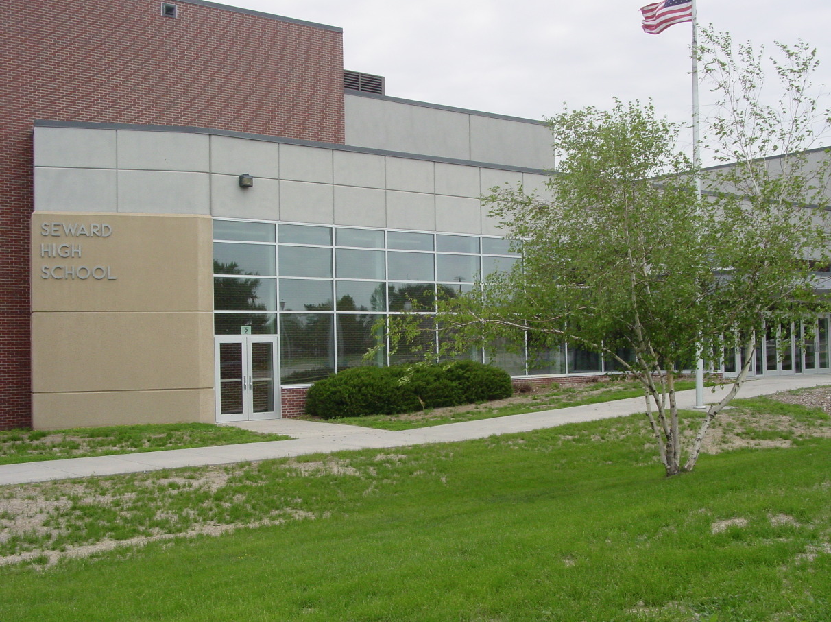 Seward Public Schools to Seward High School!